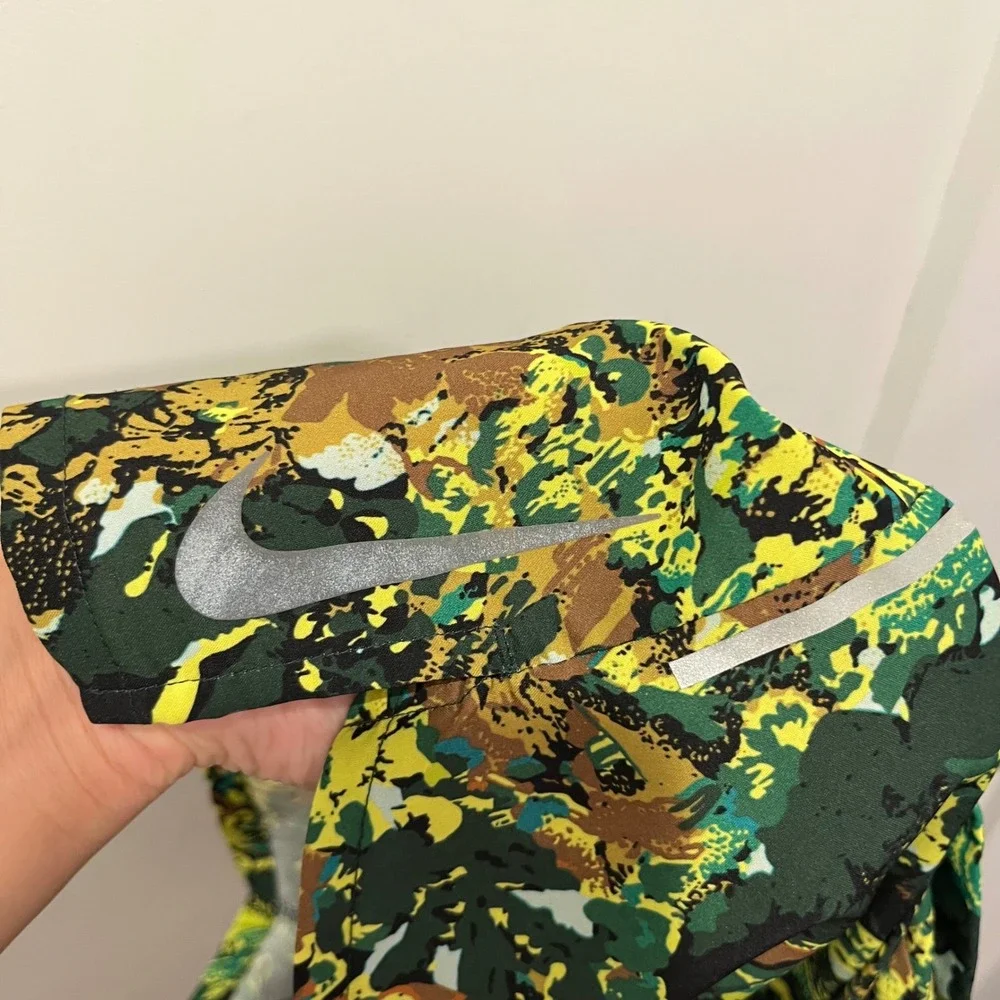 Nike Mens Running Shorts Green Yellow Camo Abstract Print Reflective Large